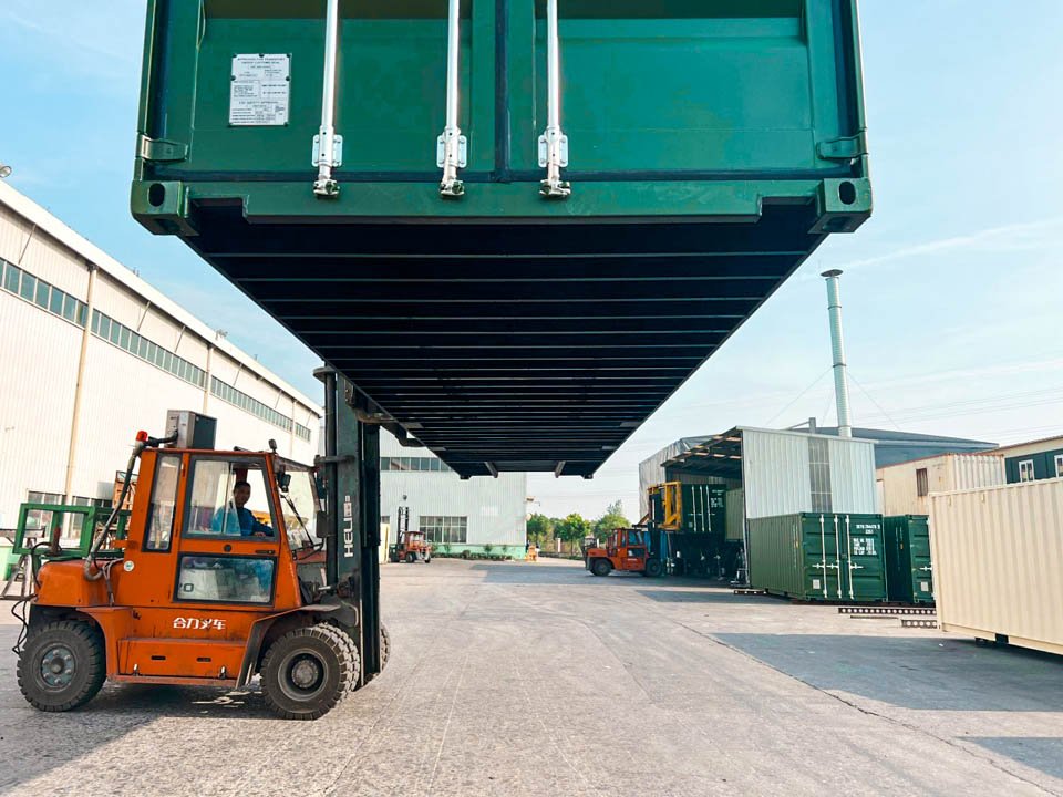 storage container london